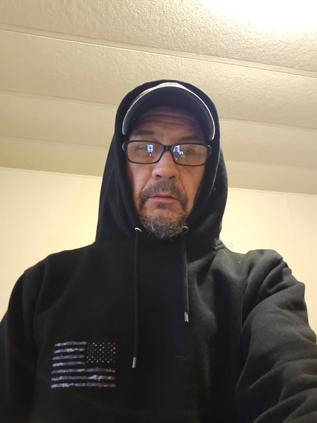 Customer photo review of 1776 Circle Stars Hoodie