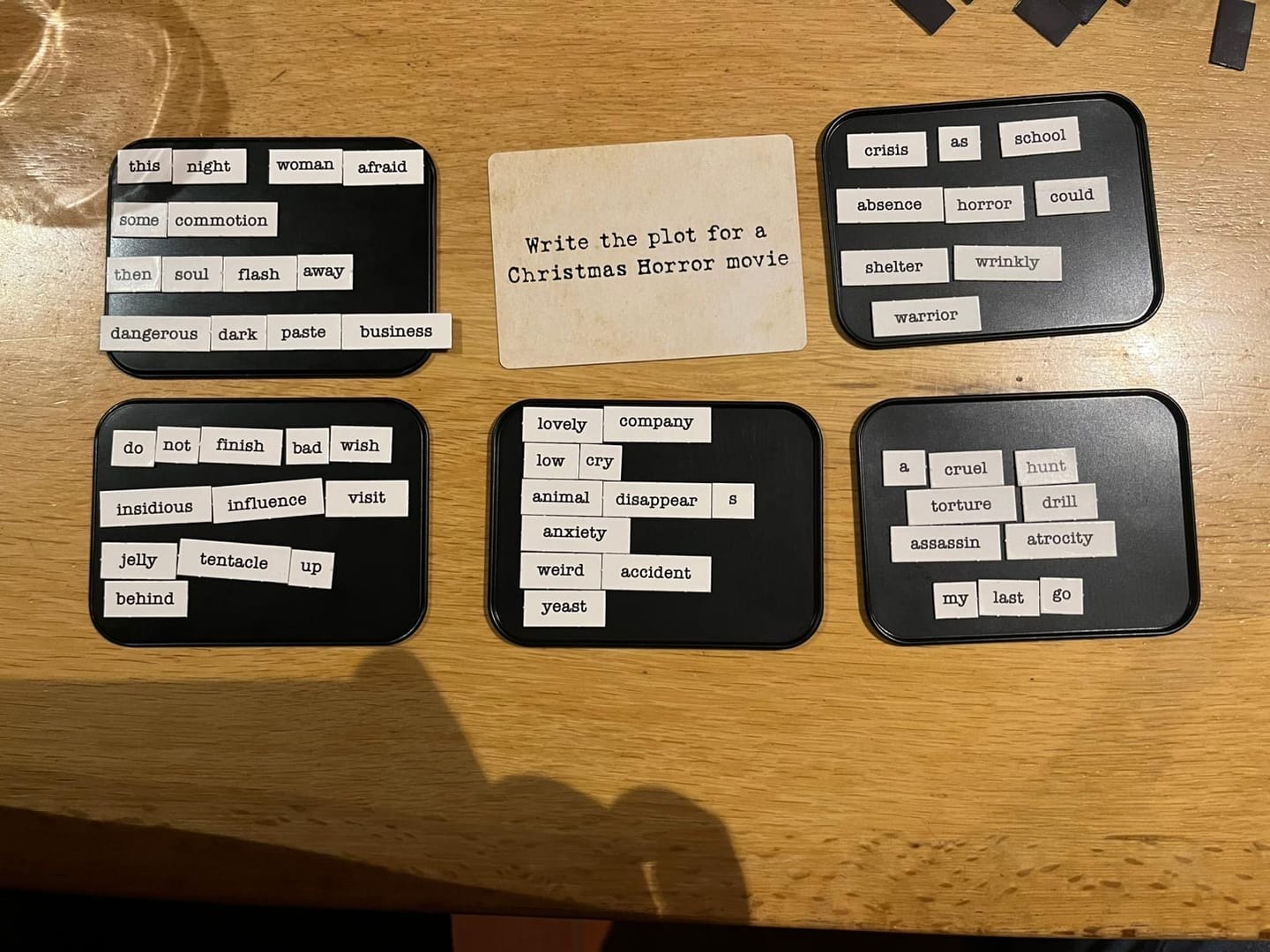 Customer photo review of Ransom Notes: Expansion Pack One (Expands to 10 Players!)