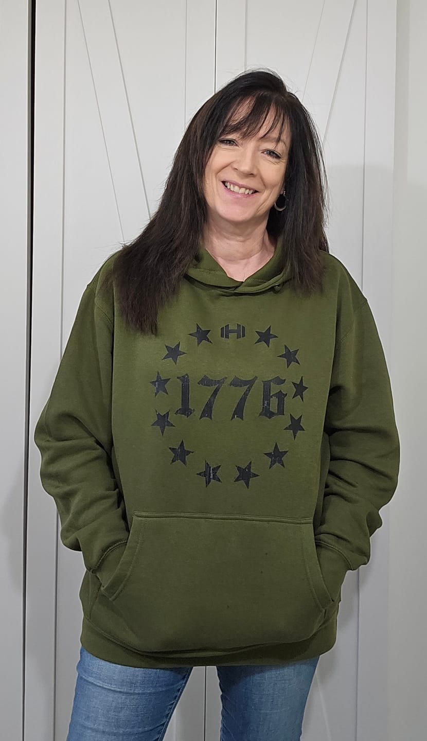Customer photo review of 1776 Circle Stars Hoodie