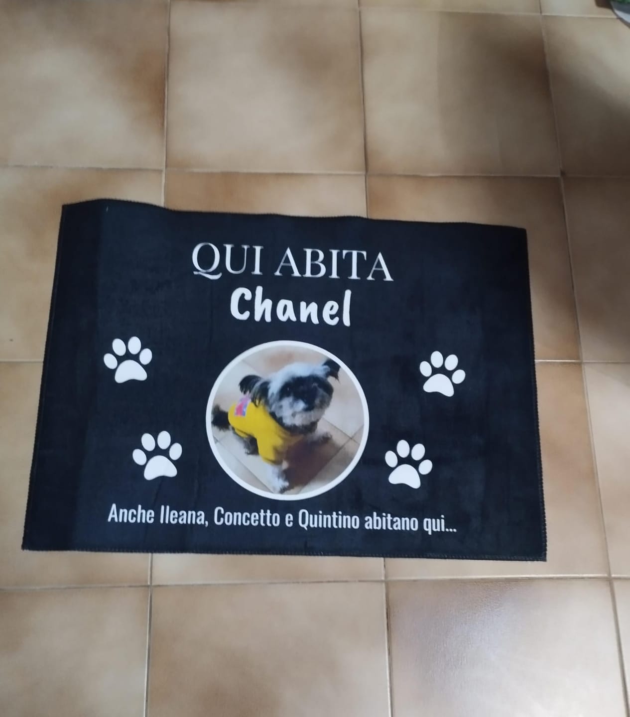 Customer photo review of Qui abita - Zerbino personalizzato