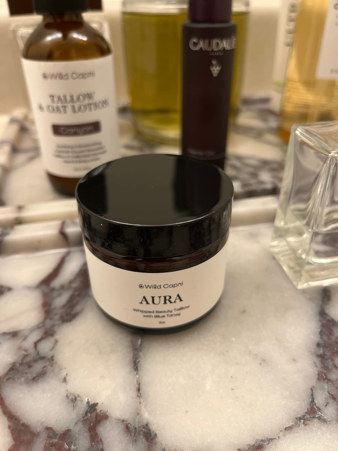 Customer photo review of Aura Beauty Whip