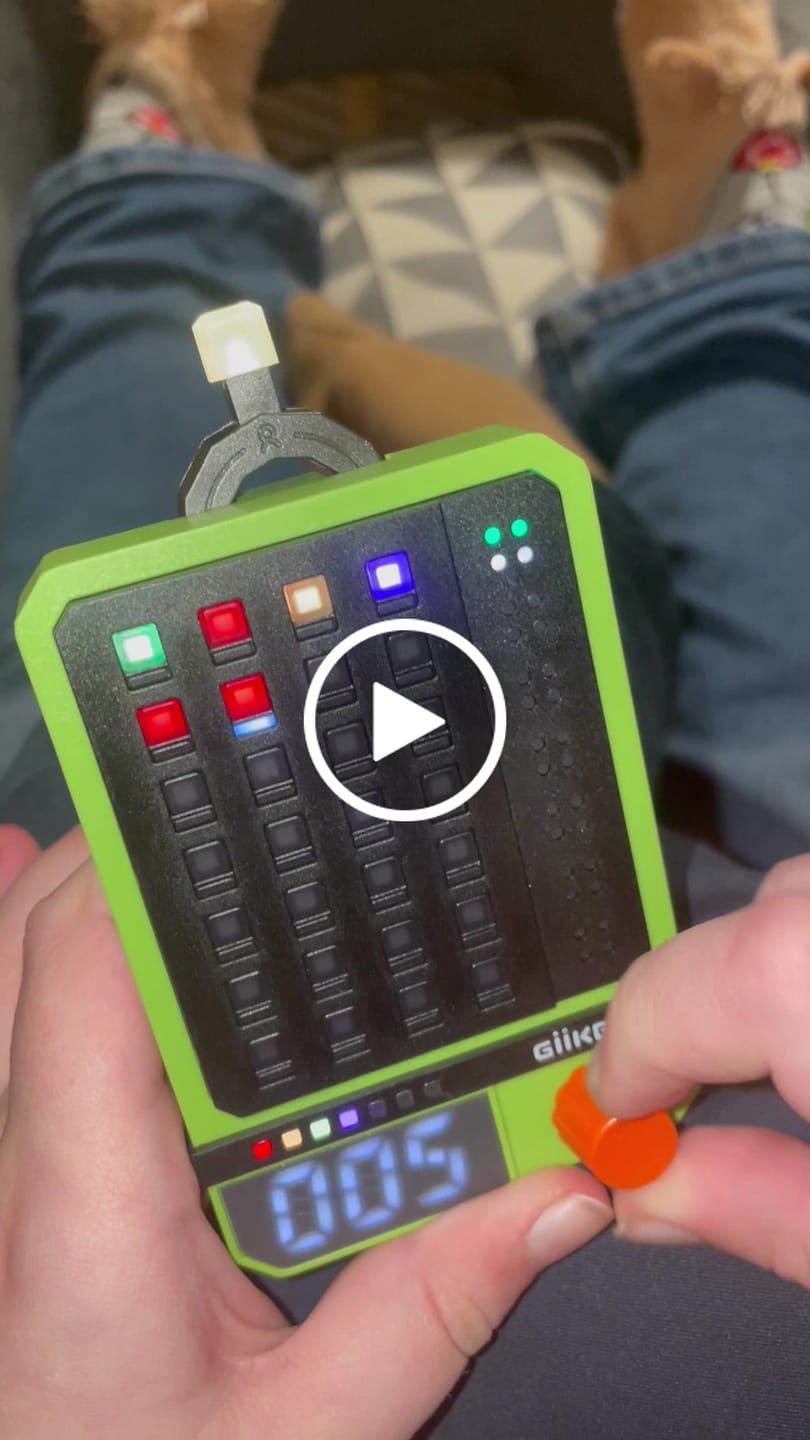Customer video review of GiiKER Super Decoder