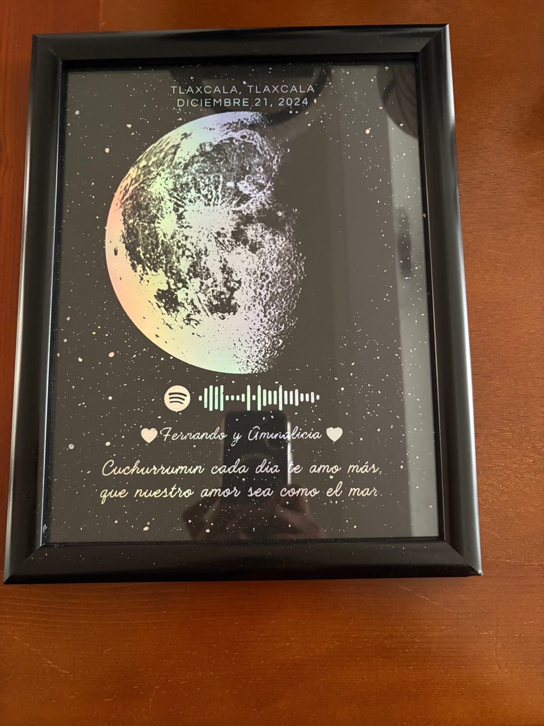 Customer photo review of Mapa Lunar Holográfico
