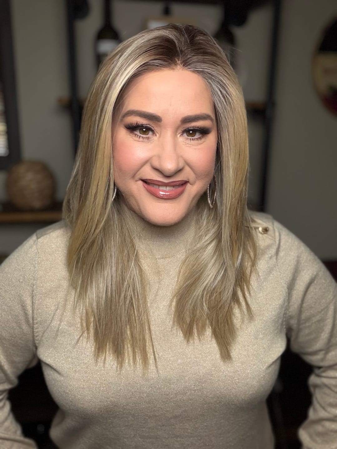 Customer photo review of RISK TAKER - Sunlit Beige Blonde