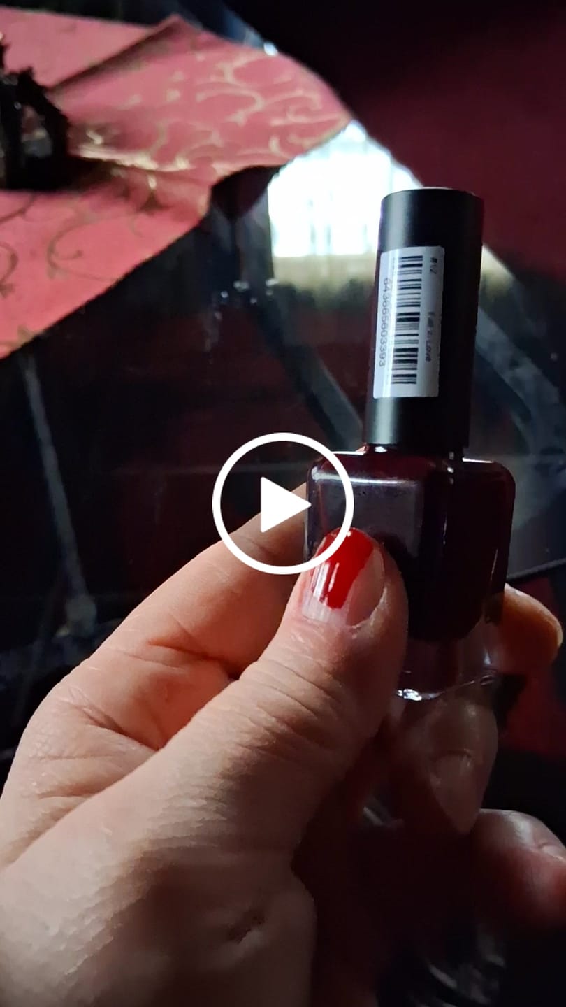 Customer video review of Instant Glam Deeply Dramatic Nail Polish