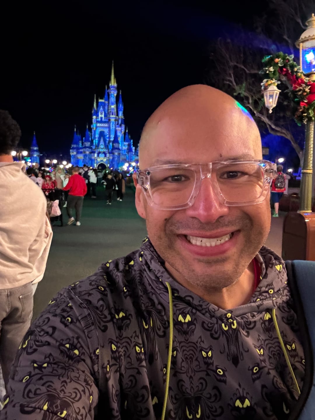Customer photo review of Disney’s Haunted Mansion "Wall Creeps" – Performance Hoodie