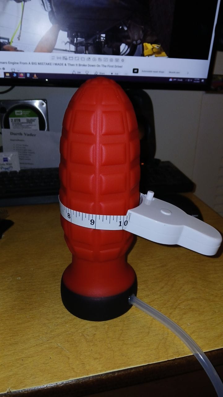 Customer photo review of Xomiy Majeure - Prelude | Inflatable Butt Plug - 2 Size