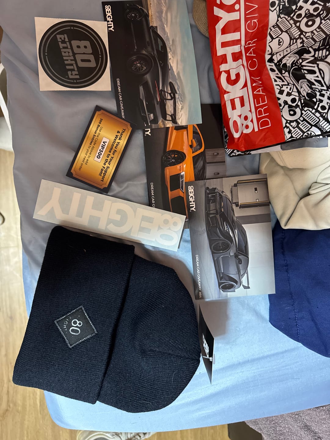 Customer photo review of 80eighty® All Black Patch Beanie