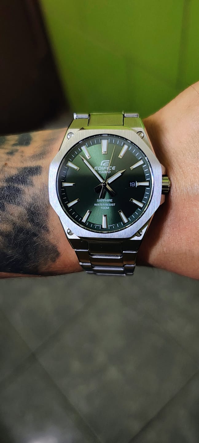 Customer photo review of Reloj Casio Edifice EFR-S108DJ-3AJF "Casioak" Metálico Sapphire JDM