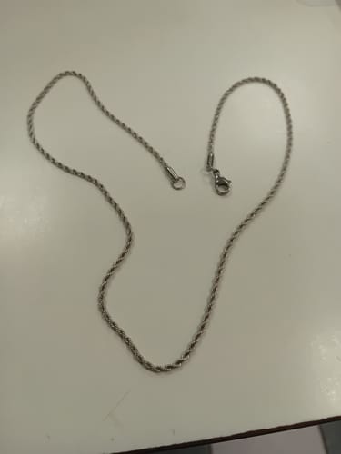 Customer photo review of Collier chaine torsadée en acier inoxydable