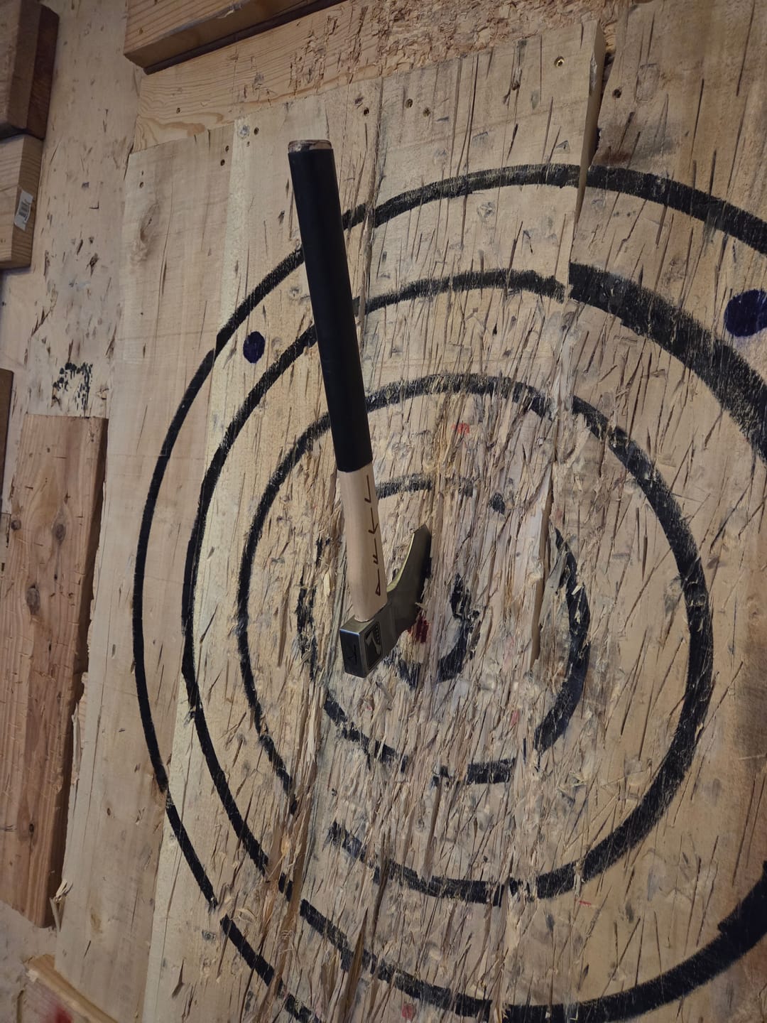 Customer photo review of The Ragnar Throwing Axe