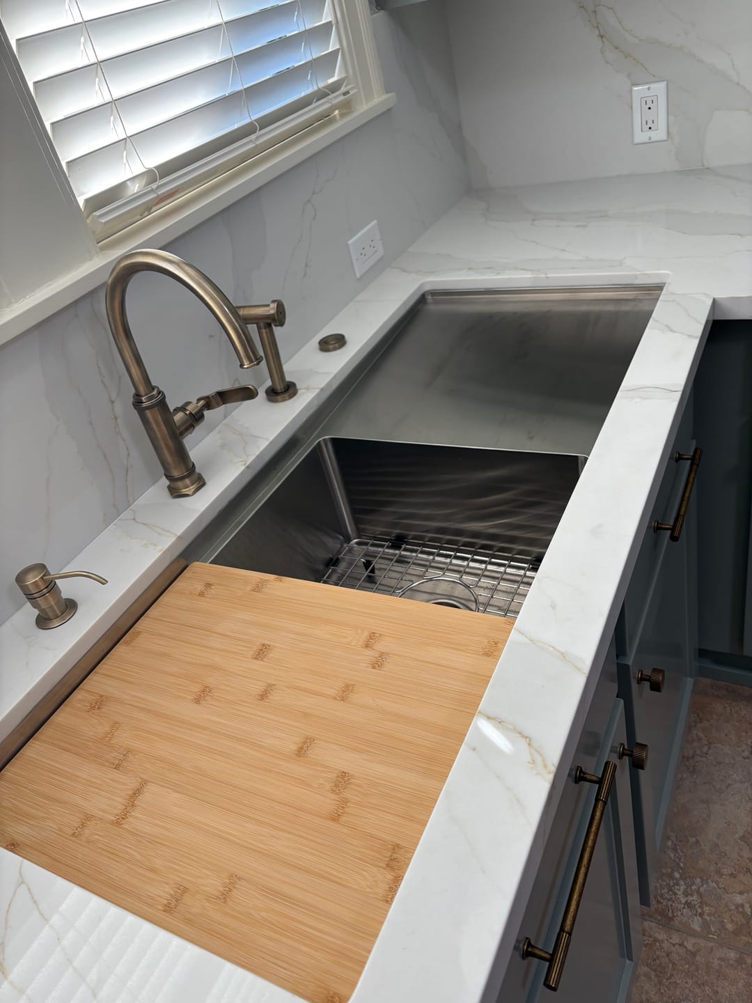 Customer photo review of 15" Bamboo Cutting Board (LCB-15) - Workstation Sink Accessory