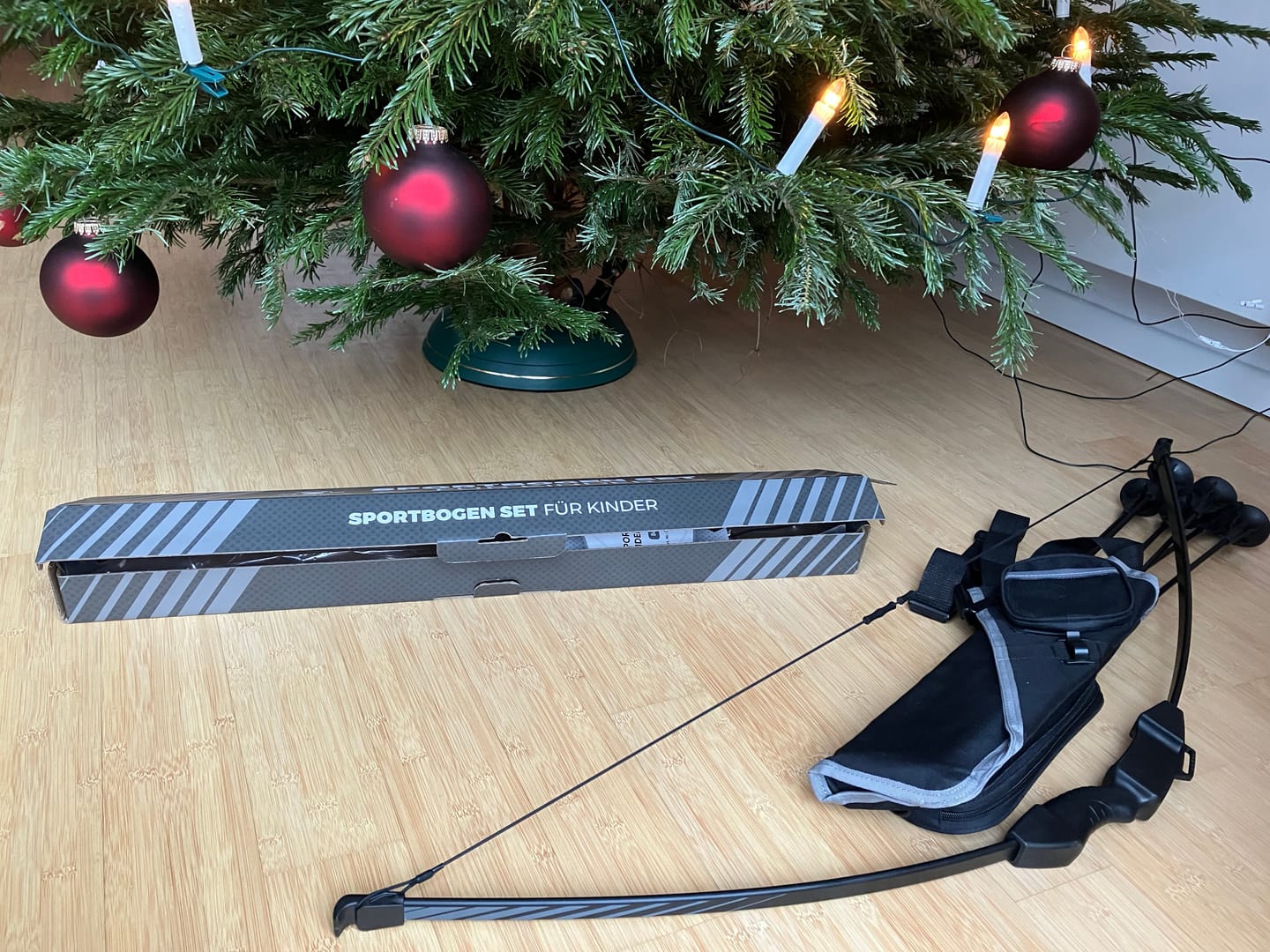 Customer photo review of Sportbogen Set für Kinder mit 6 Carbon-Hybrid Pfeilen und 3 Zielscheiben