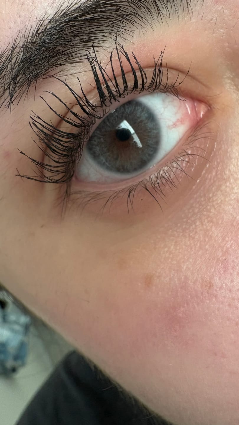 Customer photo review of Iris Blue