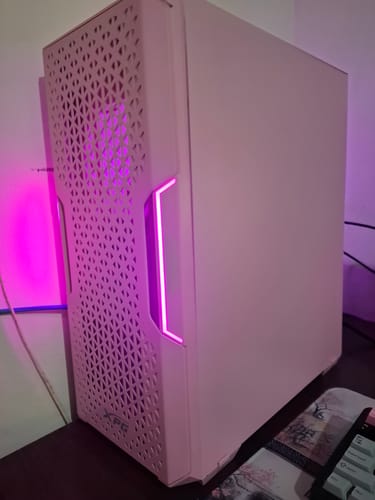 Customer photo review of Case gaming XPG STARKER AIR - Mid Tower - ATX - Rosado - 2x USB - HD Audio - 2x Fan LED - Panel Vidrio Templado