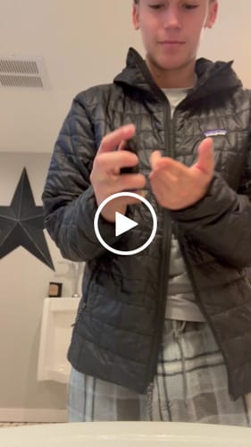 Customer video review of Under Eye Elixir