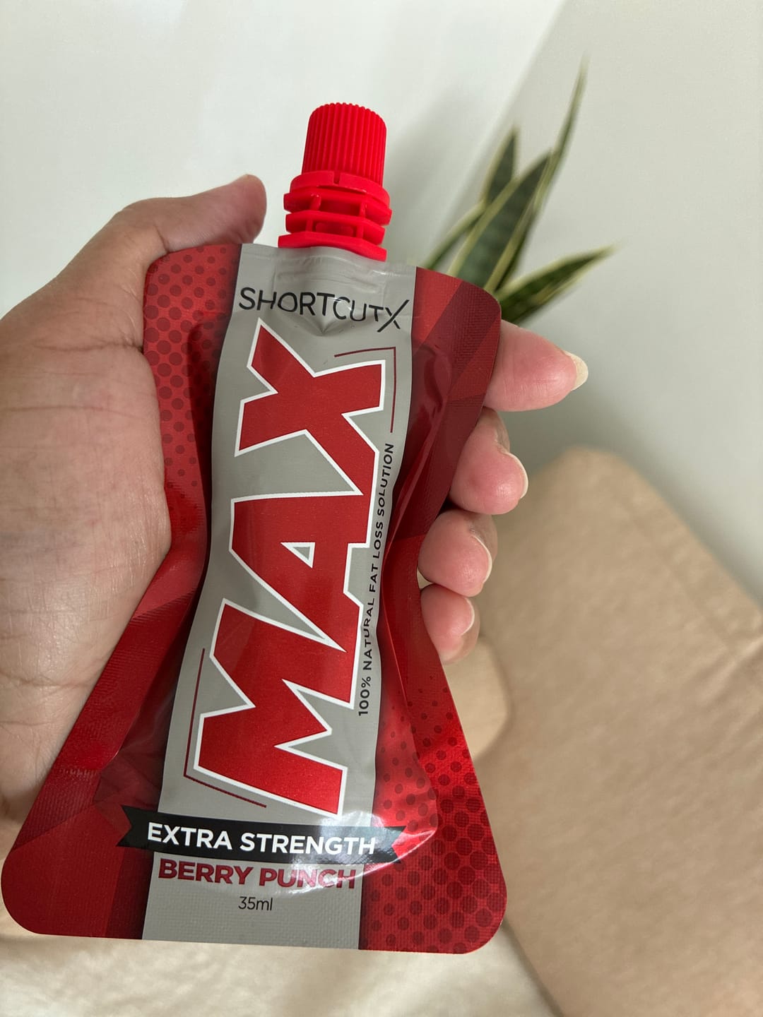 Customer photo review of Shortcutx Max Fat Burner Berry Punch