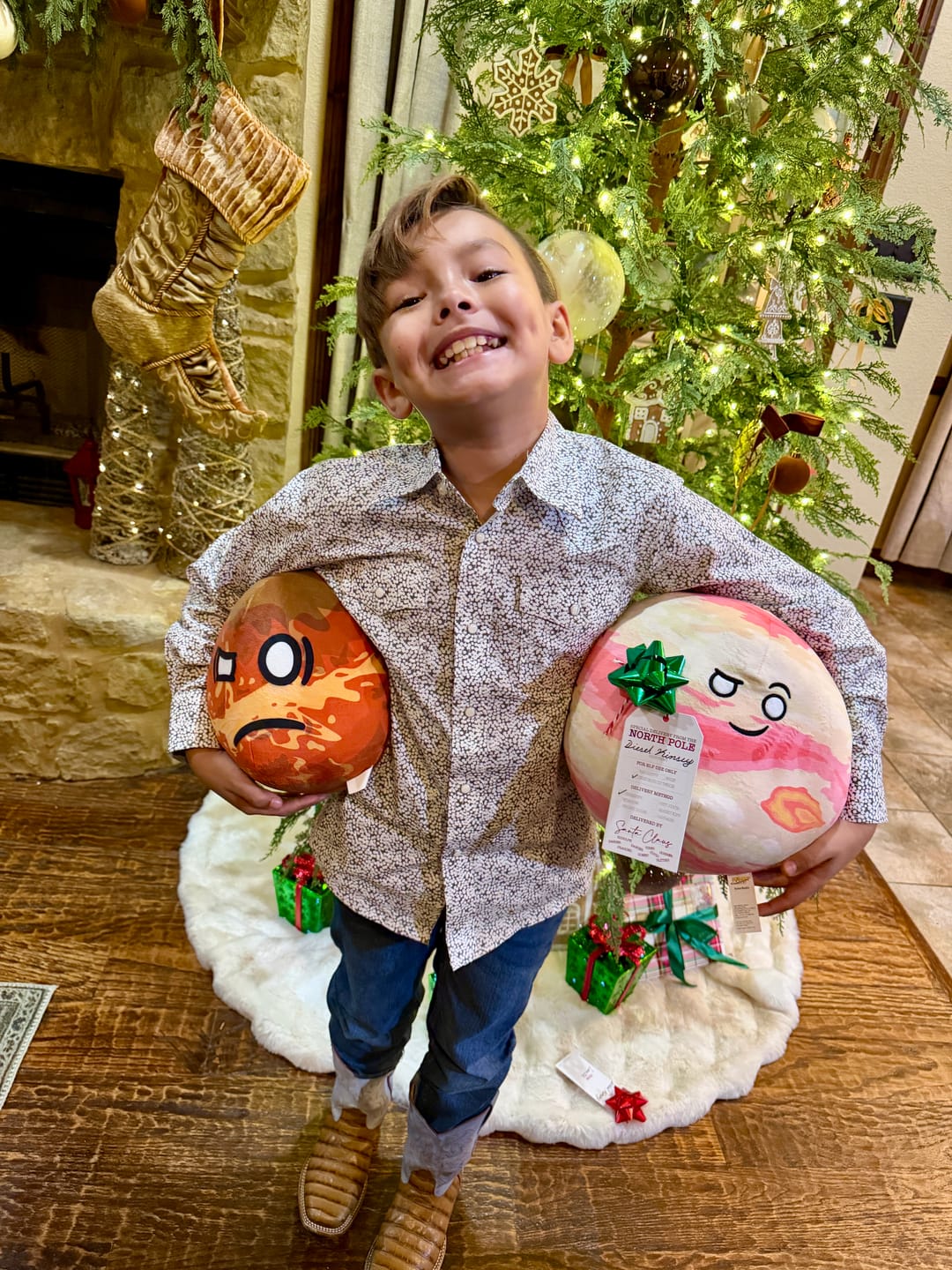 Customer photo review of The SolarBalls Jupiter Plush