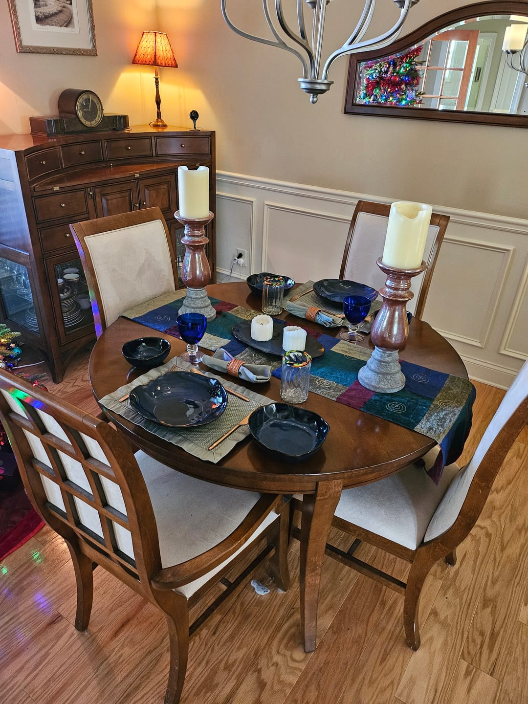 Customer photo review of 4-Piece Stoneware Deep Plate Set in Ocean Blue
