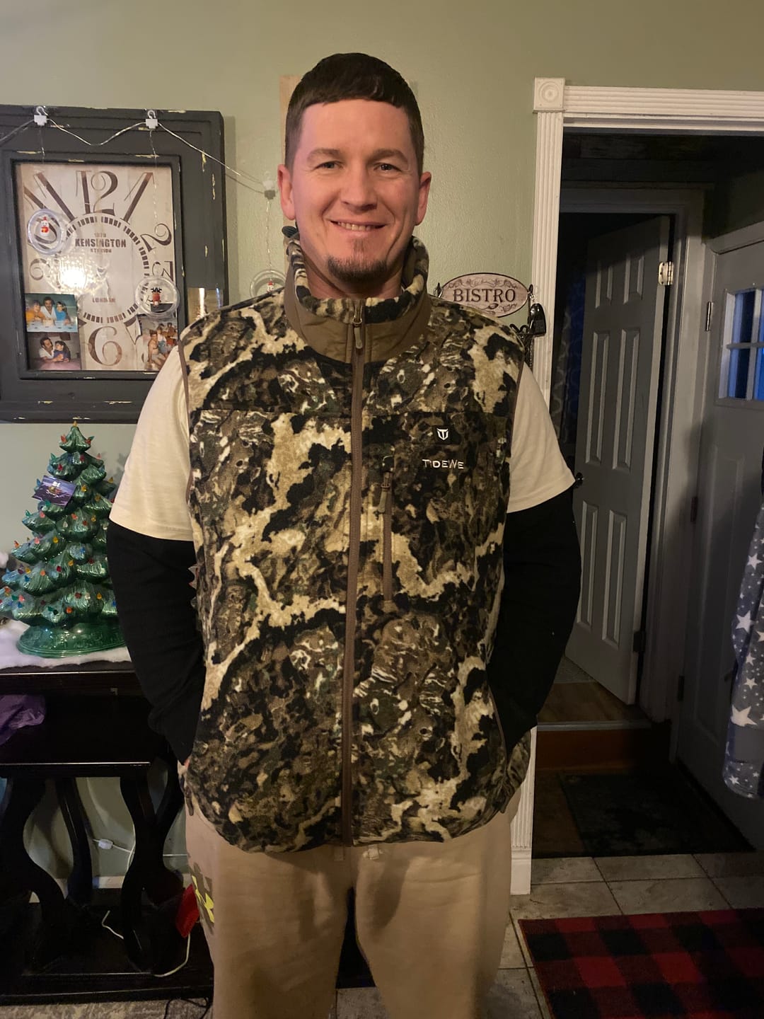 Customer photo review of ThermCore Heated Vest | Battery-Powered Heated Hunting Mid Layer with Polar Fleece | Men’s Heated Apparel for Outdoor Cold-Weather Performance