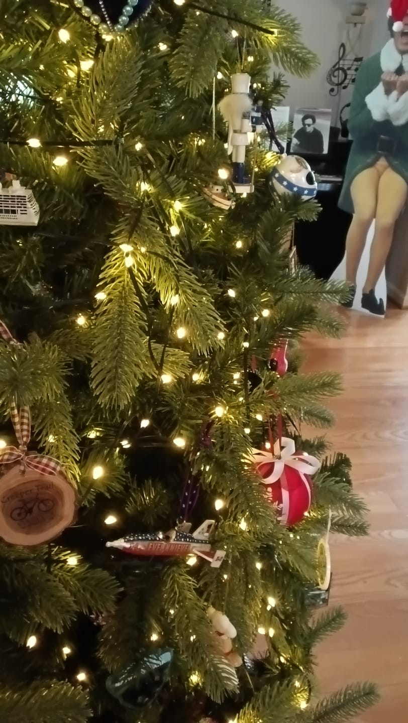 Customer photo review of Evel Knievel 2 Piece Glass Ornament Set