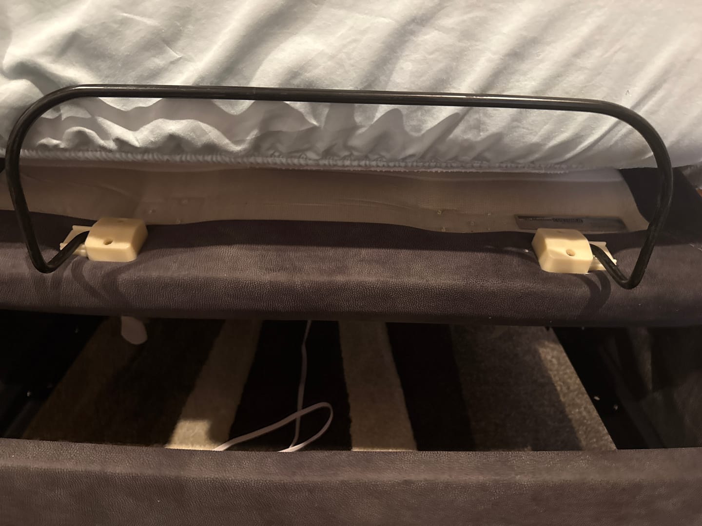 Customer photo review of Foot Retainer Bar