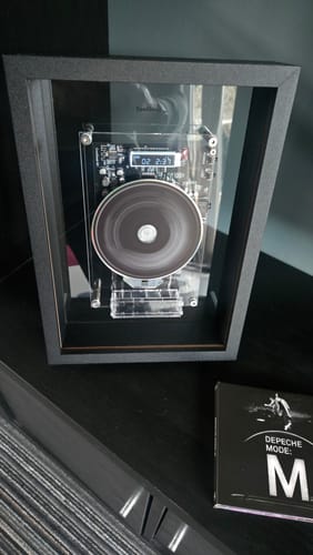 Customer photo review of M1 Music Frame CD Player