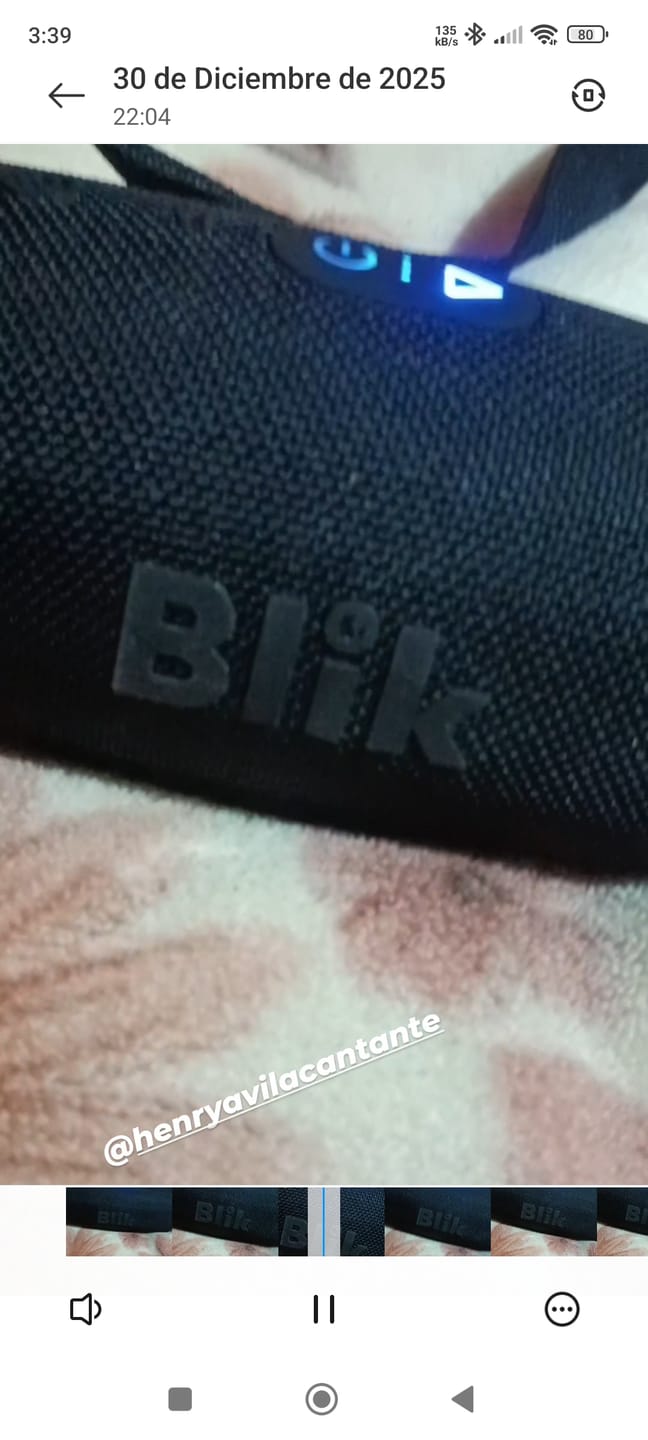 Customer photo review of Parlante Bluetooth Portátil Blik Powerbass30 30W RMS 34 Hrs