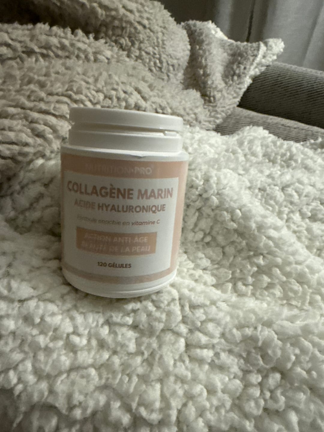 Customer photo review of COLLAGÈNE MARIN / ACIDE HYALURONIQUE - 120 GÉLULES