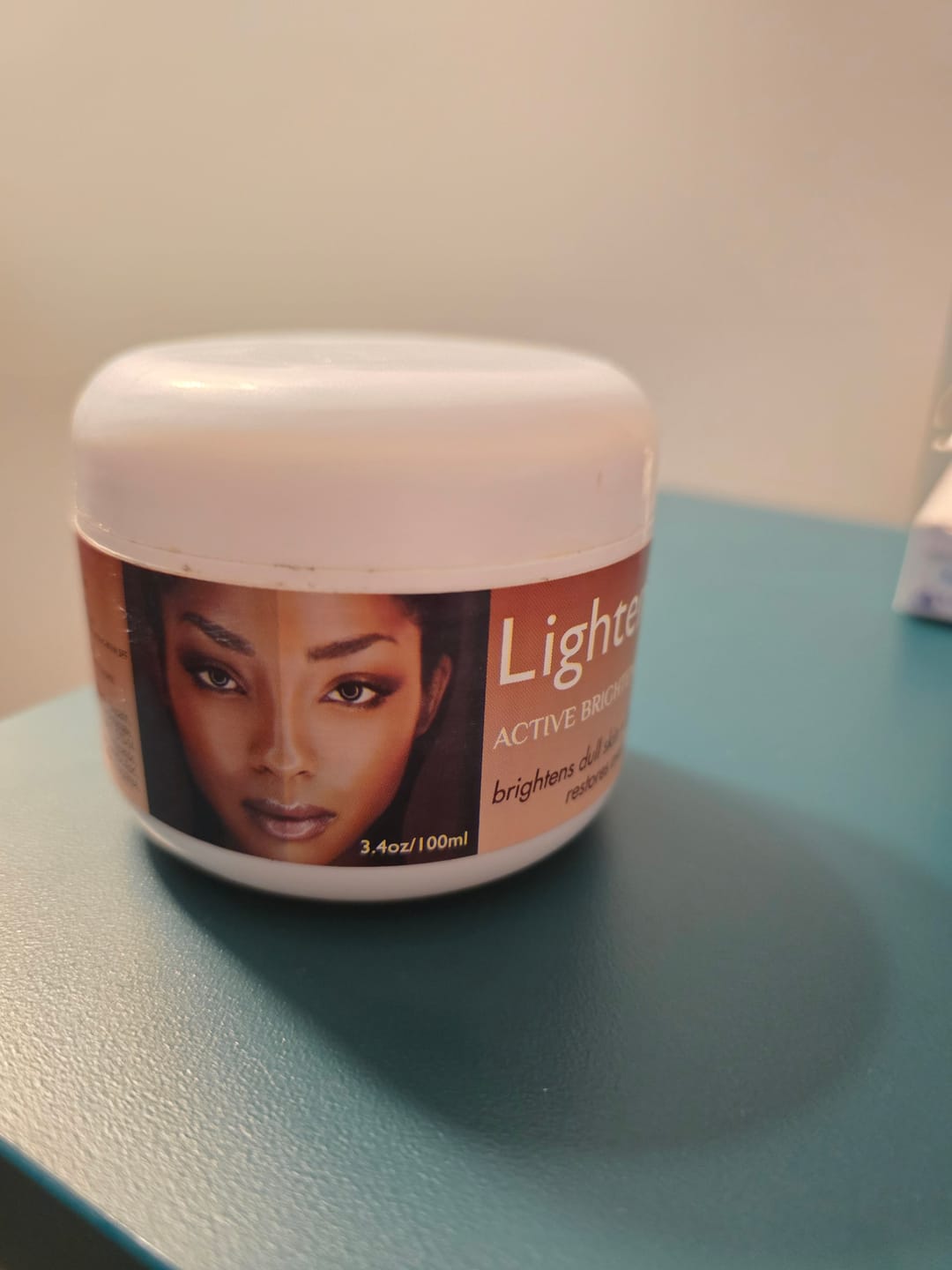 Customer photo review of LightenUp PLUS Active Lightening Cream - 100ml / 3.4 Oz