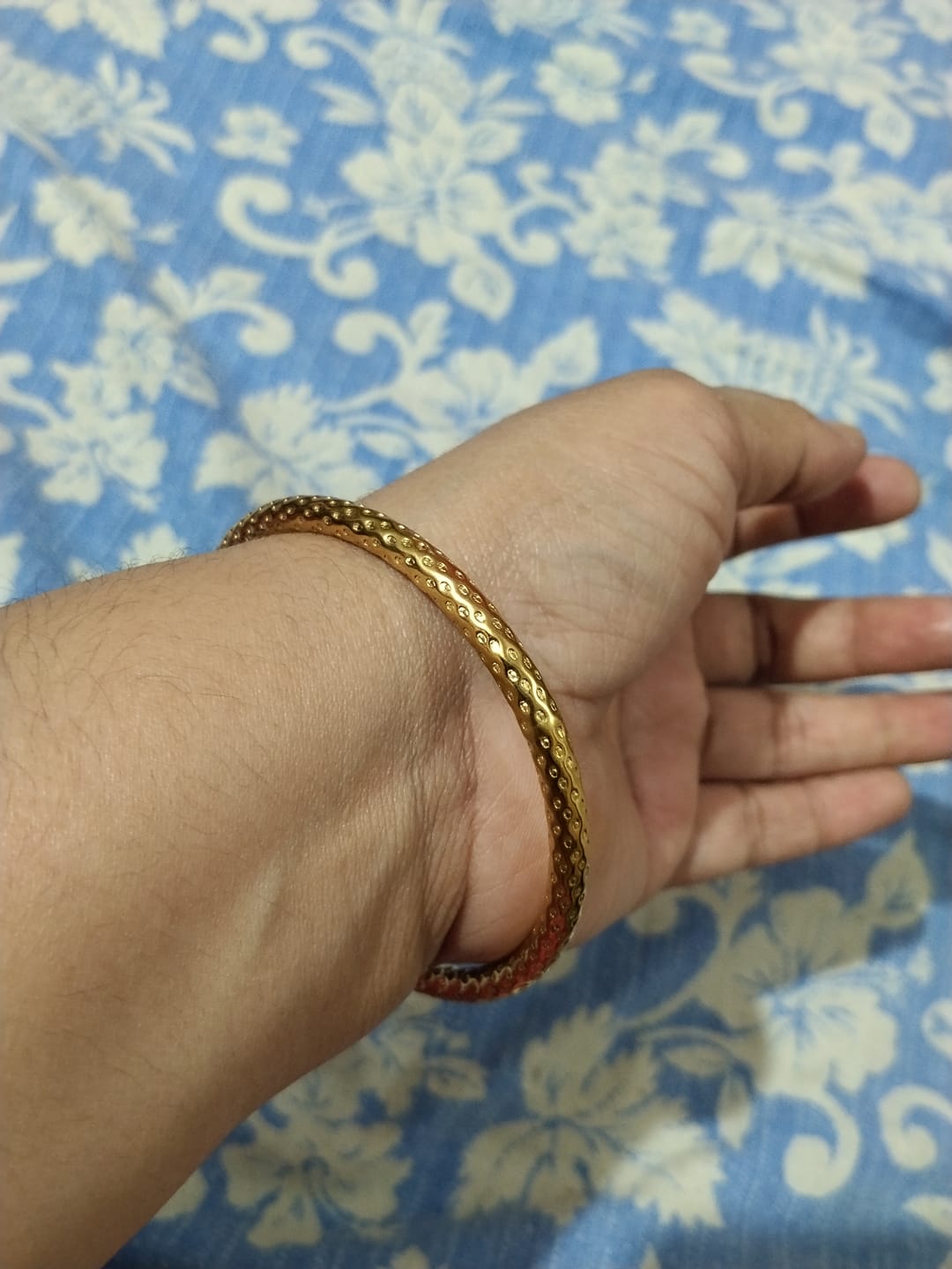 Customer photo review of Engraved Dots Bangle Bracelet