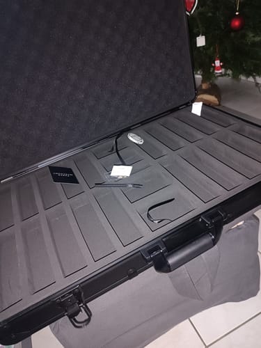 Customer photo review of Poker Case Aluminium Black 1000 PRO