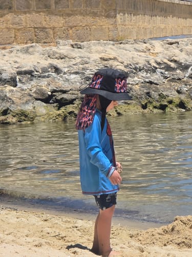 Customer photo review of Groms Retro Wave Print Surf Hat