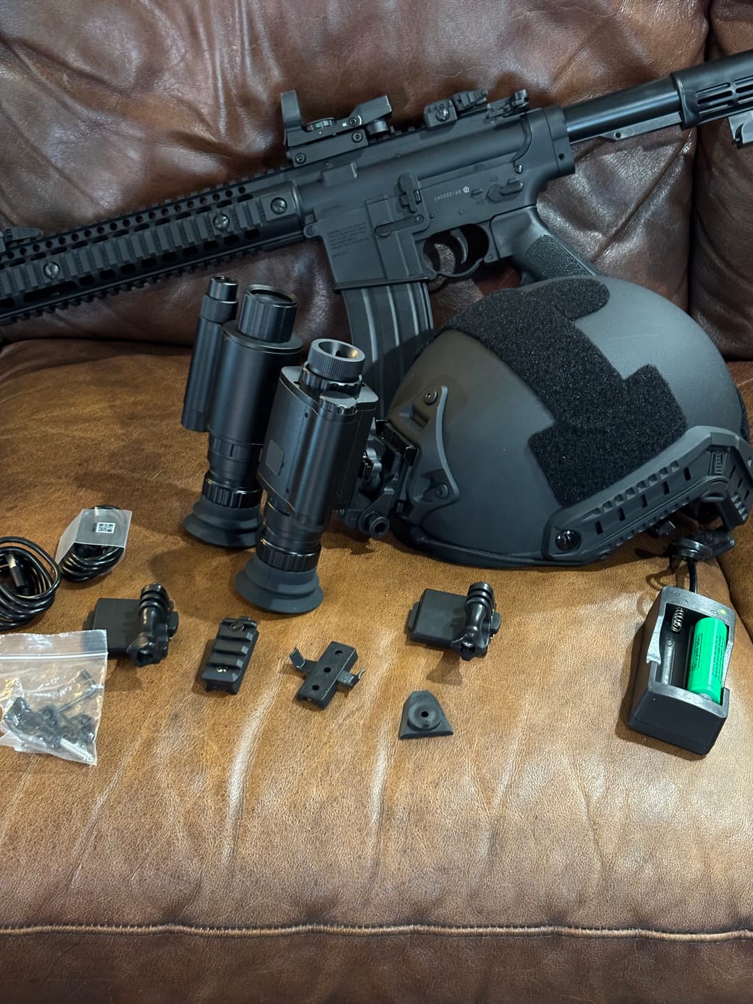 Customer photo review of [NEW] HEAT Thermal / VIPER Night Vision Goggles Bridgeable Monoculars