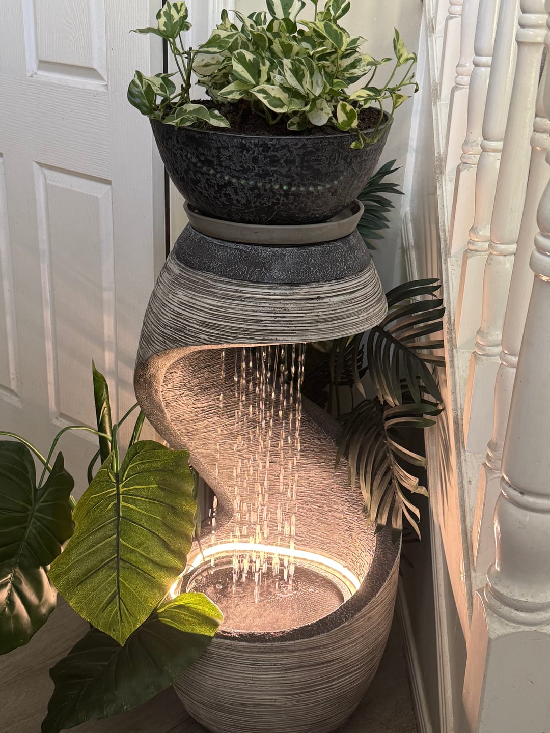 Customer photo review of Isara Abstract Fountain with Rain Effect