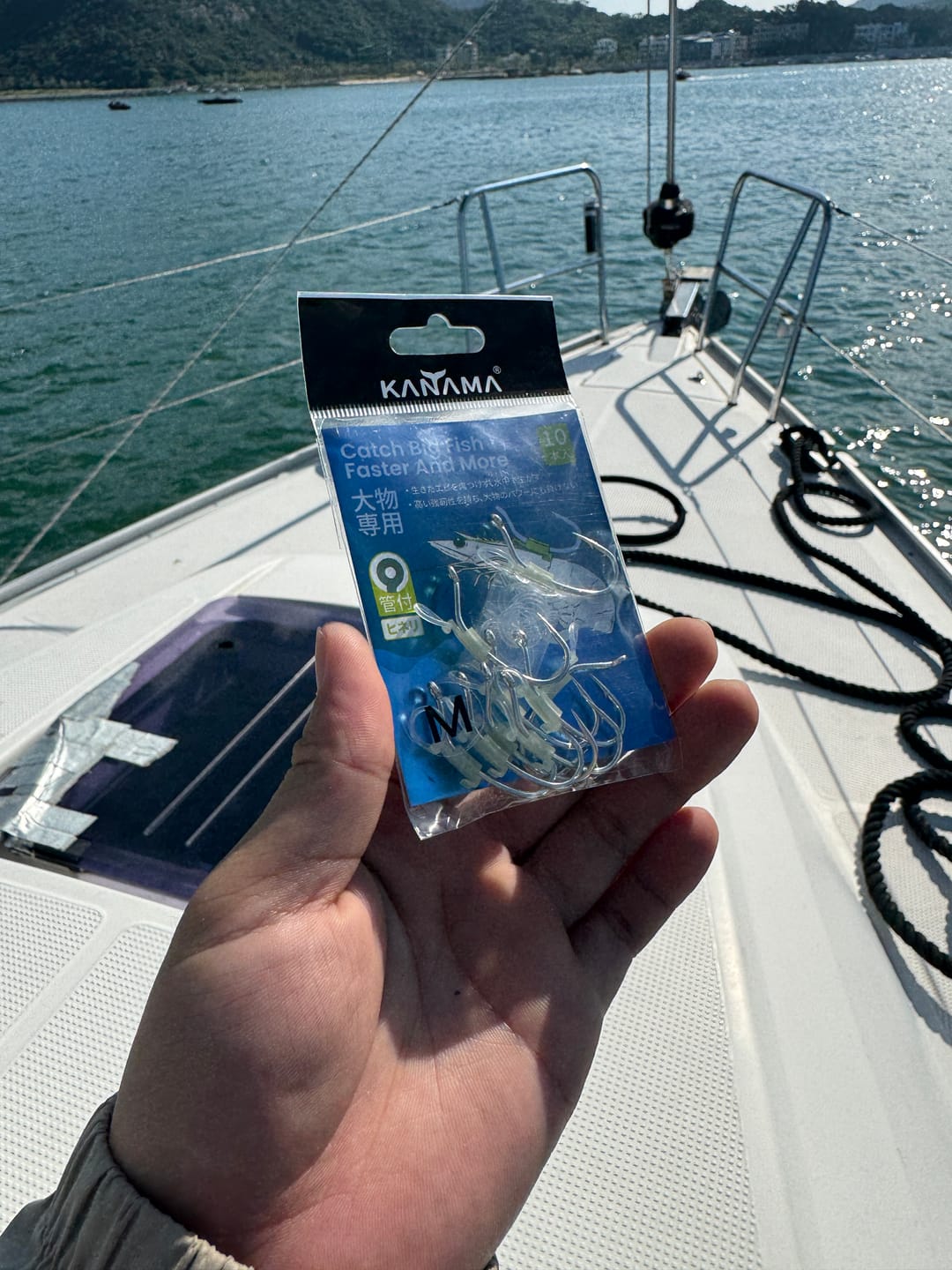 Customer photo review of Kanama Luminous Live Shrimp Hooks