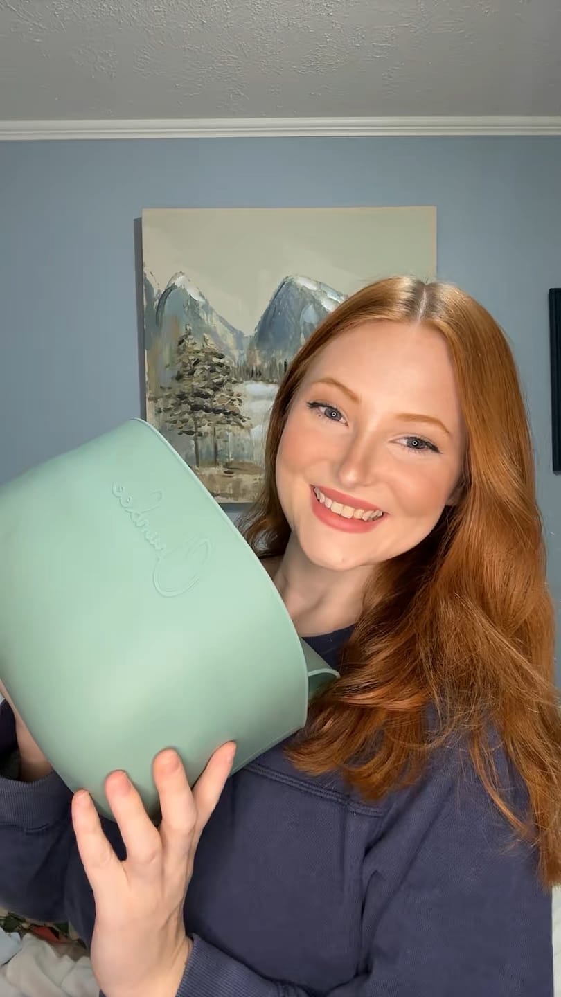 Customer photo review of Green Chundee Bib