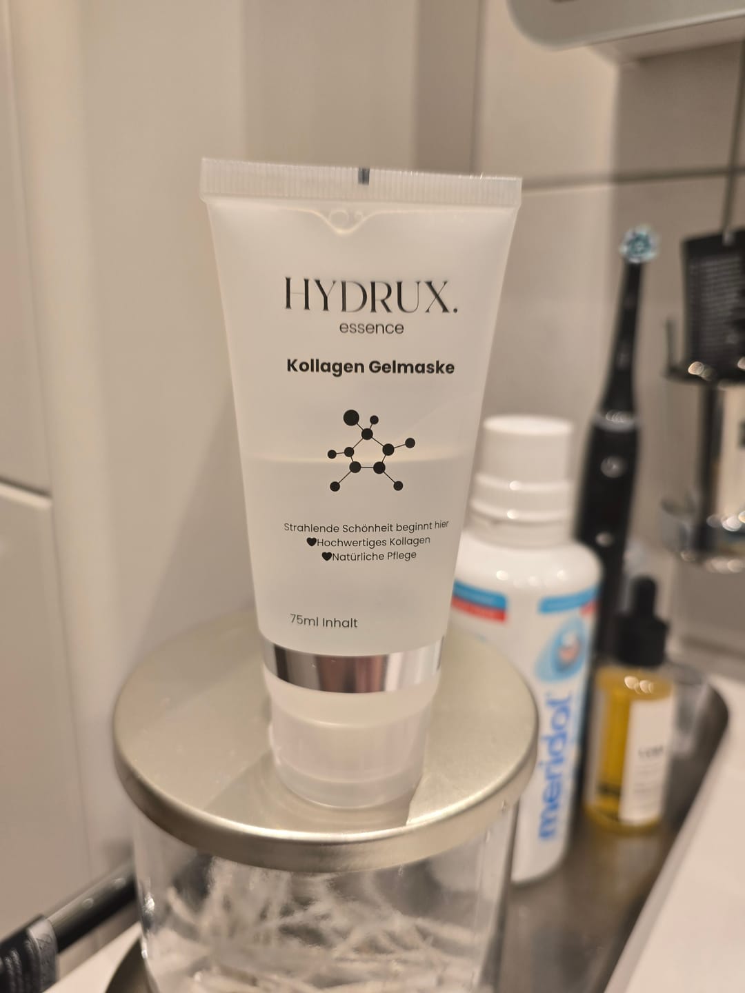Customer photo review of Essence-Kollagen Gelmaske