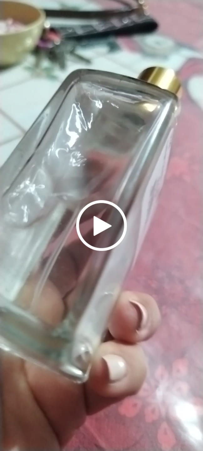 Customer video review of Twilight Crystals - Inspirado en BACCARAT ROUGE 540 de MFK 100ml-