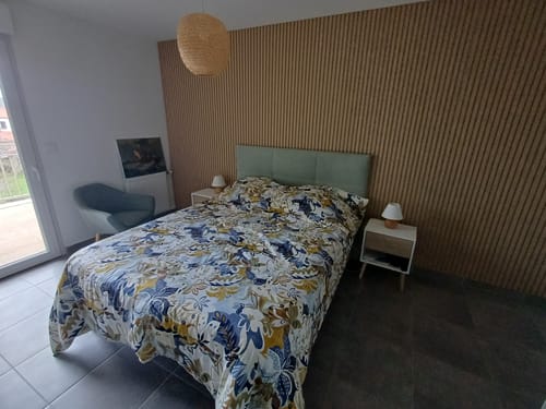 Customer photo review of Colle à haute adhérence pour panneaux, 290 ml | Blanche