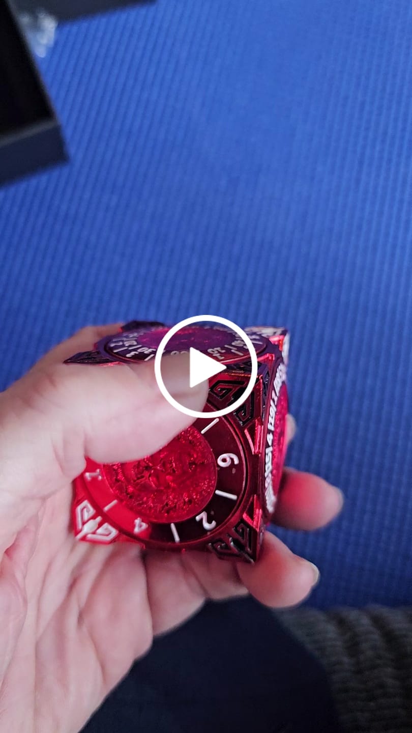 Customer video review of Masters Dice Relic #000 – Class Legacy Spinner | 7 -in-1 Dual-Spinner Metal Dice