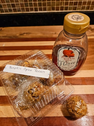 Customer photo review of 🍁 Harvest Honey Bundle – Pumpkin, Salted Caramel & Cinnamon