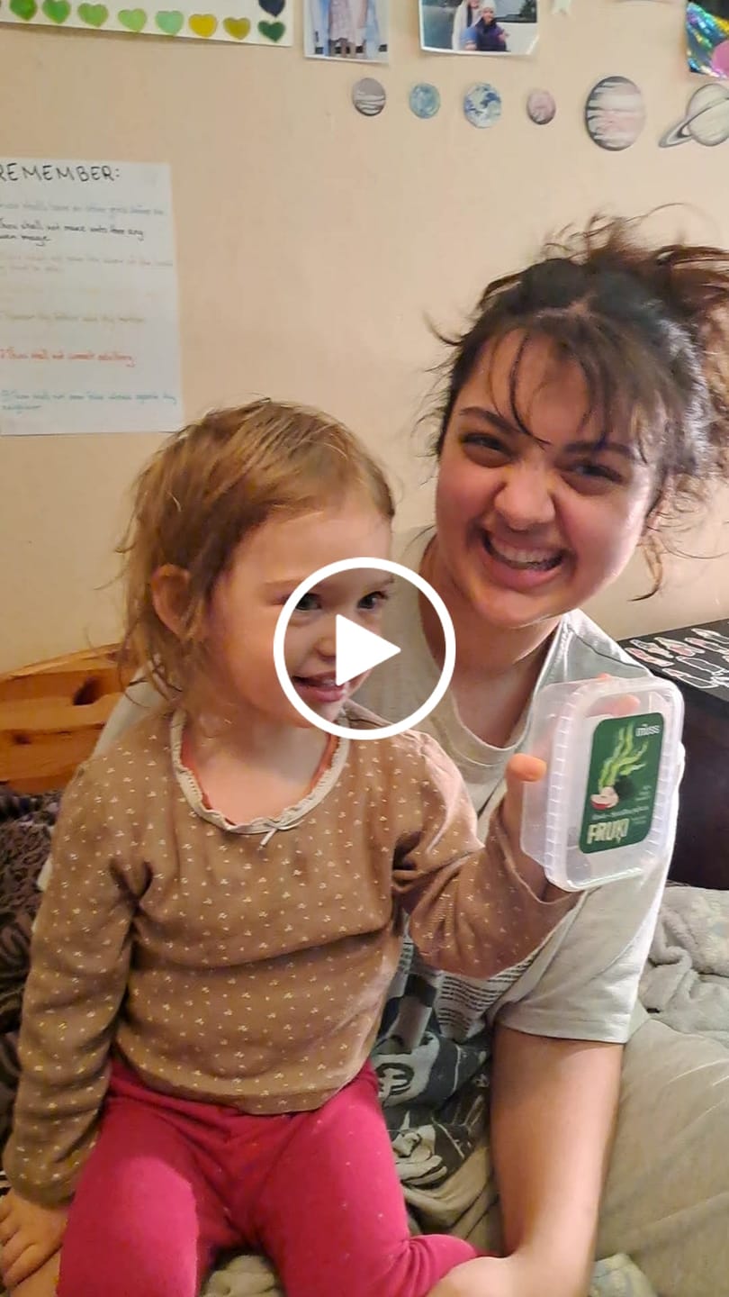 Customer video review of Ābolu - spirulīna fruķi