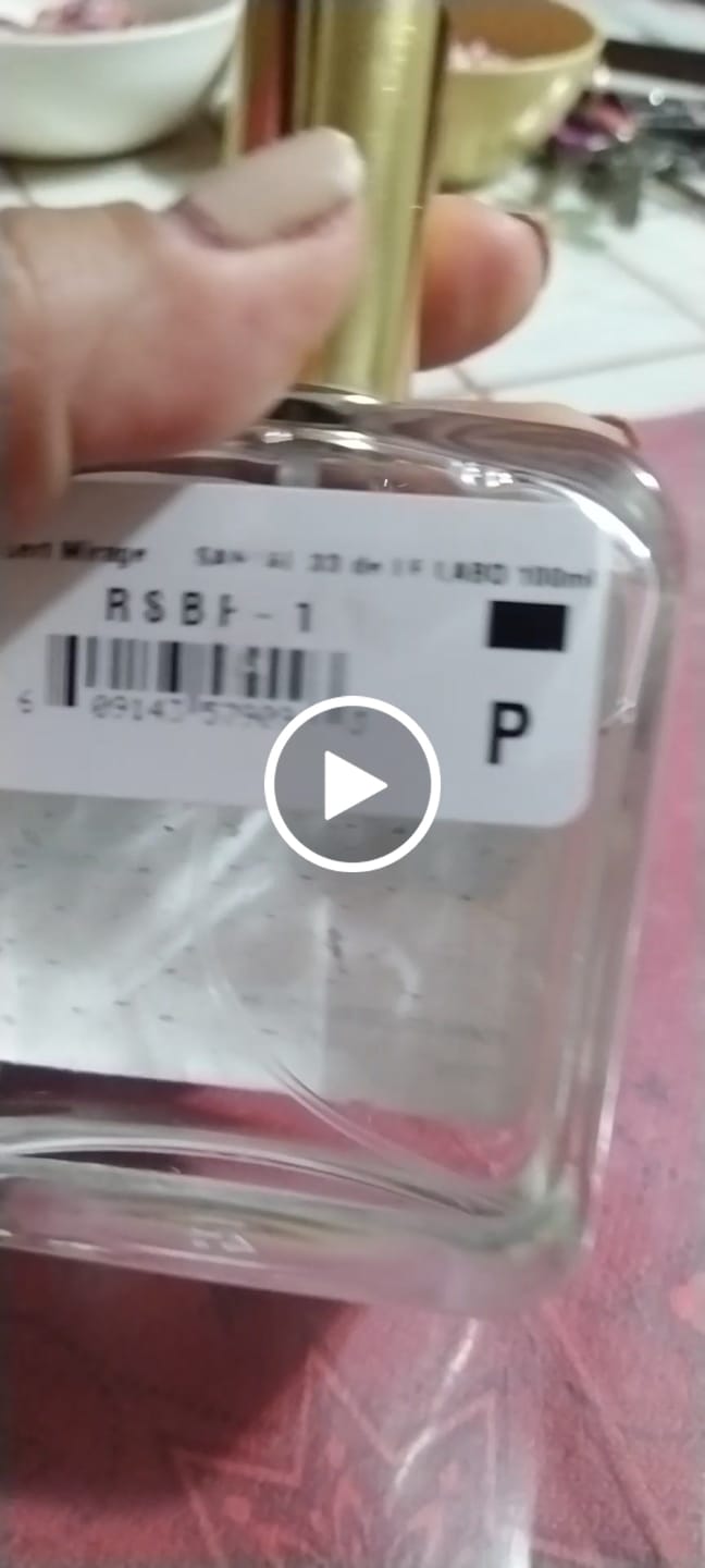 Customer video review of Desert Mirage - Inspirado en SANTAL 33 de LE LABO 100ml-