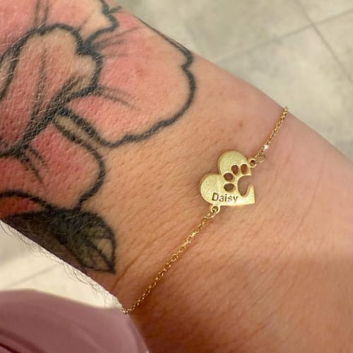 Customer photo review of Personalizovaný náramek se srdíčkem a tlapičkou