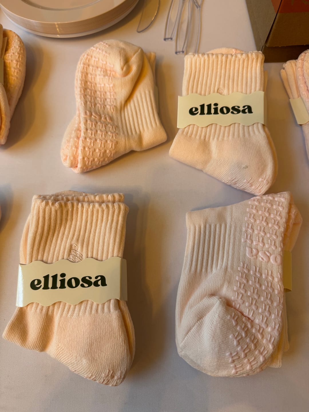 Customer photo review of Elliosa Grip Basics - Soft Pink