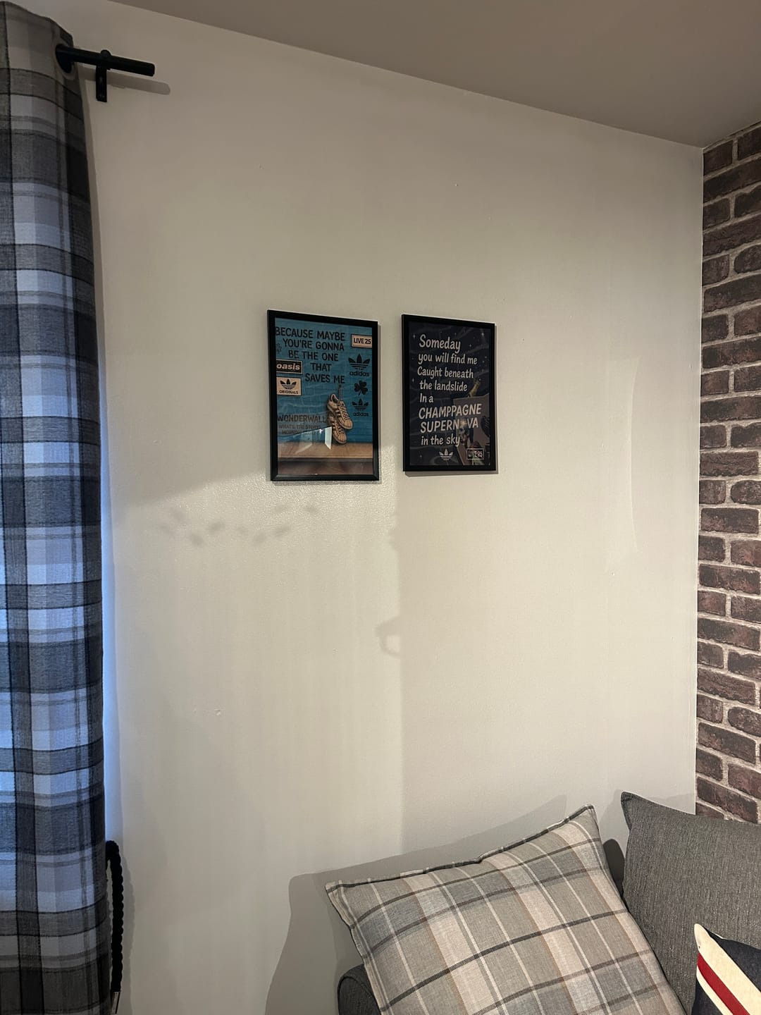 Customer photo review of Wonderwall - Oasis Inspired Graffiti Poster