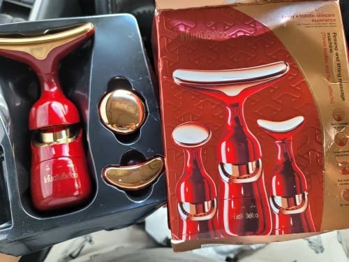Customer photo review of Face Massager for Face Lifting and Skin Care