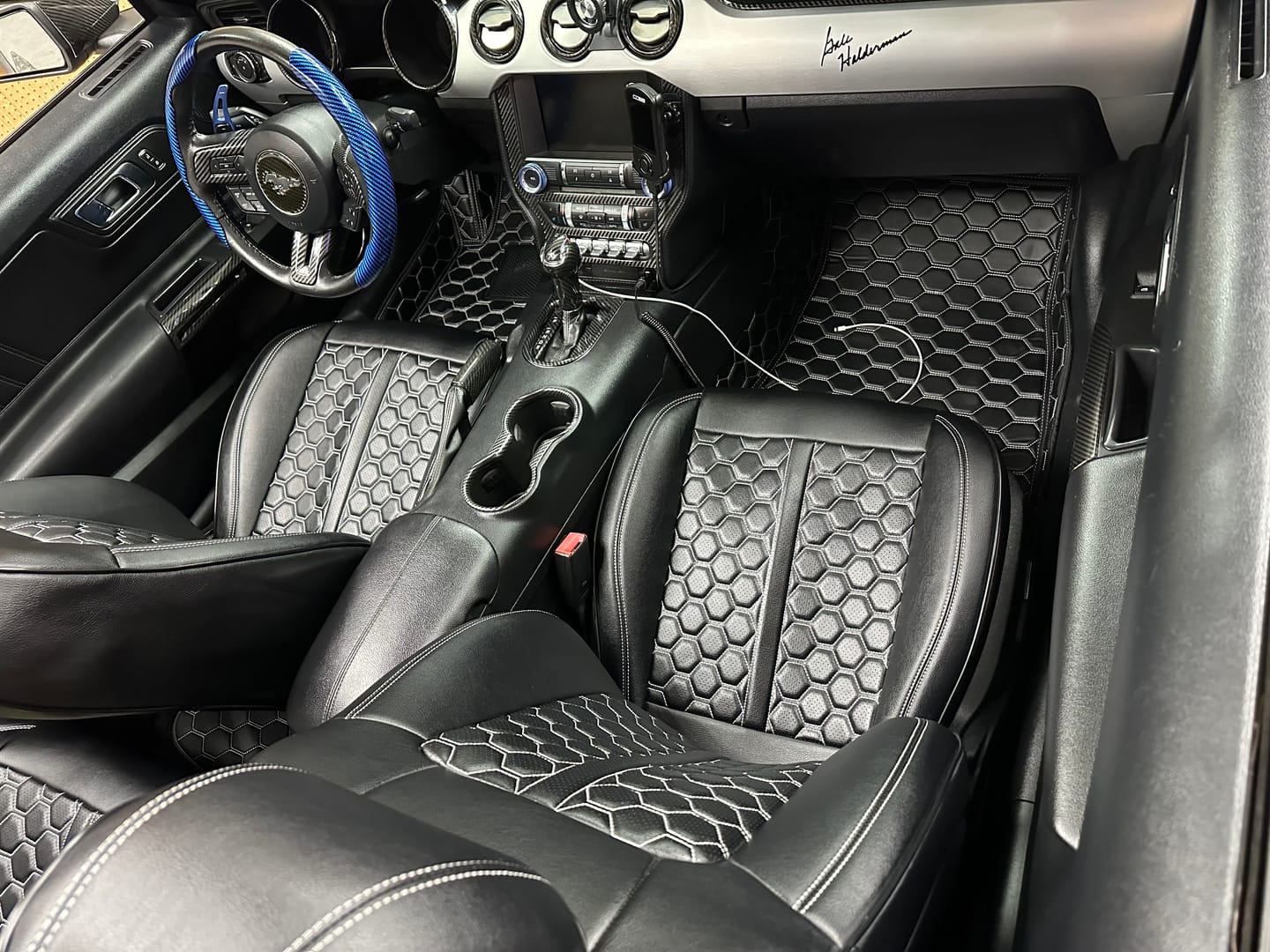 Customer photo review of 2015-23 Ford Mustang S550 Convertible Custom Seat Covers