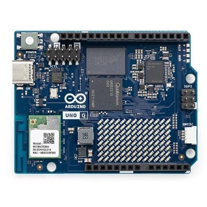Customer photo review of Arduino UNO Q